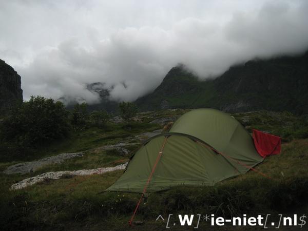 IMG_1833.JPG: Onze tent op de camping in Å.